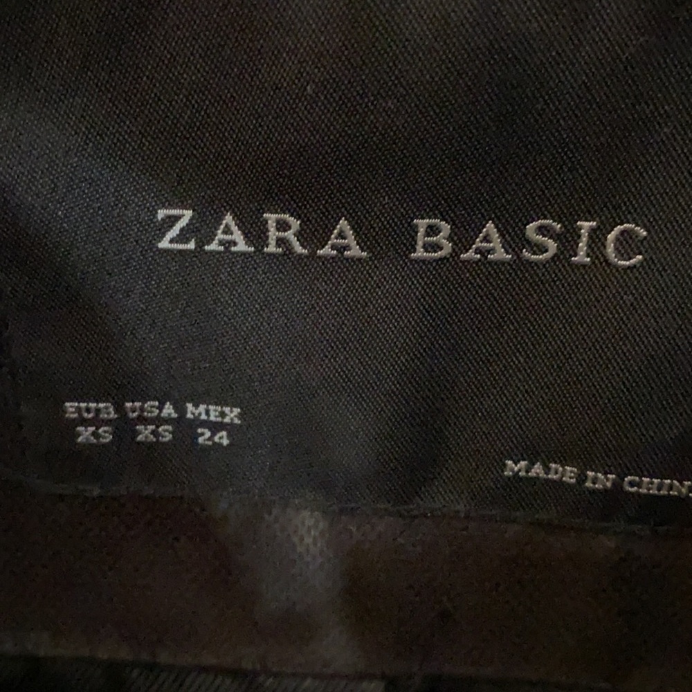 Jacket - Picture 4 of 6